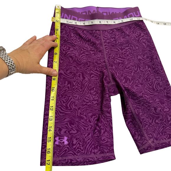 Under Armour fitted shorts purple long biker sz S flattering womens activewear - Picture 7 of 11